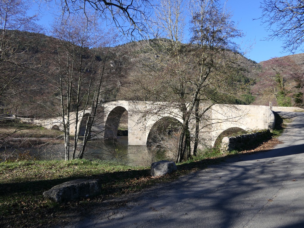 Le pont de Quézac