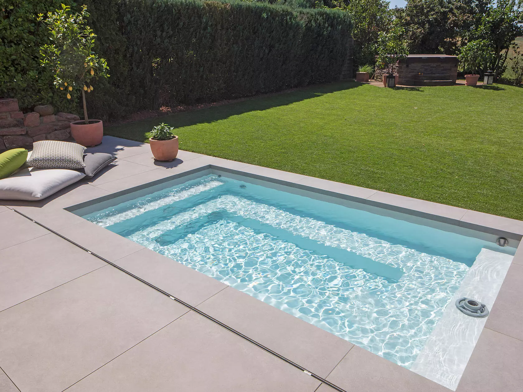 Mini Pool C-Side