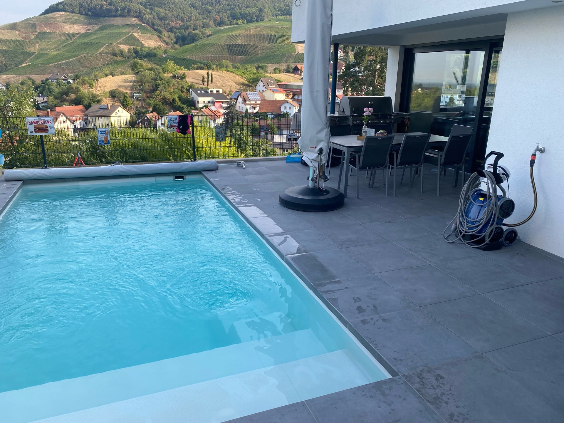 Mini Pool Match Pool