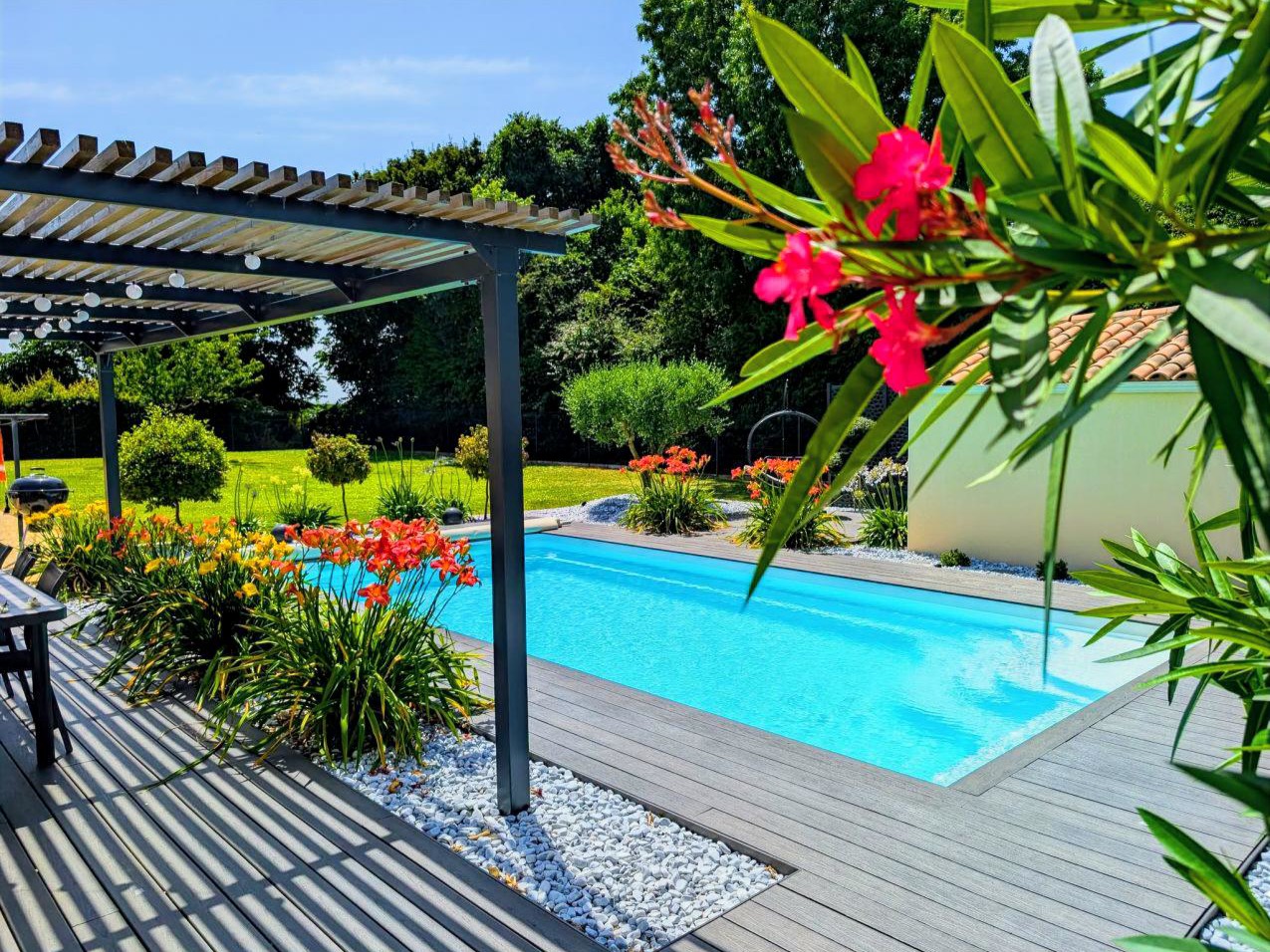 Fertigbecken Unique GFK Pool Mon de Pra