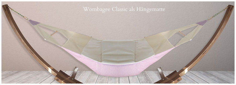 Aufgestellte Babyhaengematte mit handelsueblichem Gestell