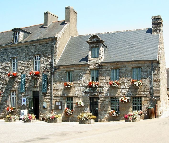 Locronan