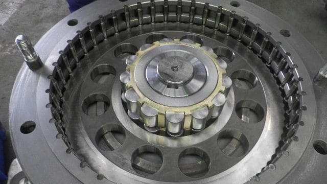 サイクロ減速機モーターのシャフト再生