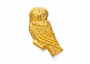 Goldblech in Form einer Eule