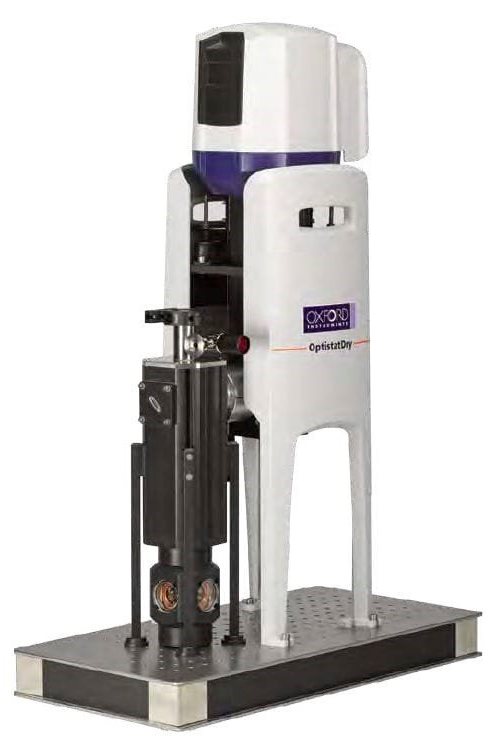 A Cryofree® optical cryostat for spectroscopy sample-in-exchange-gas measurement