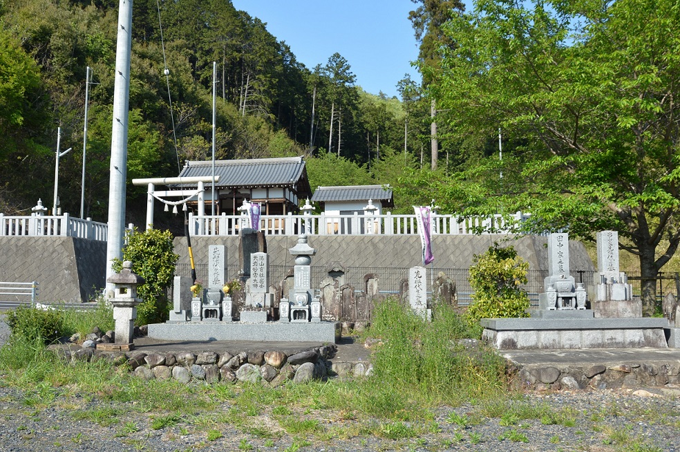 神明神社　恩田家墓域　明智孫十郎直経～墓場放浪記～