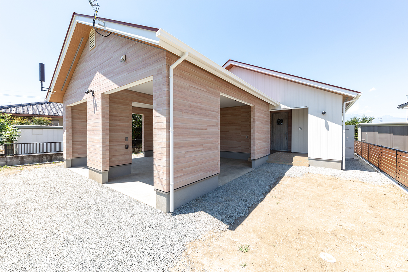 甲府市F様邸建築事例を掲載
