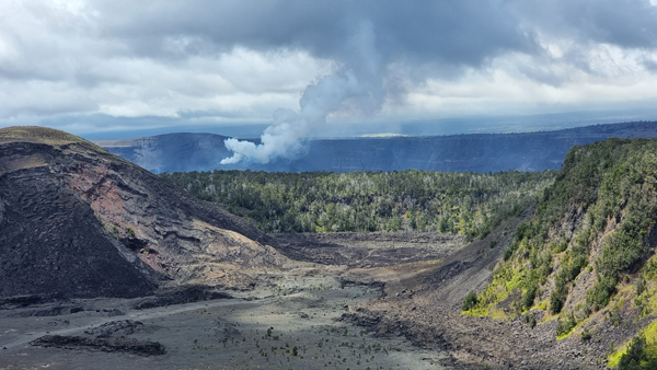 Kilauea Krater