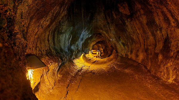 Lavahöhle auf Hawaii