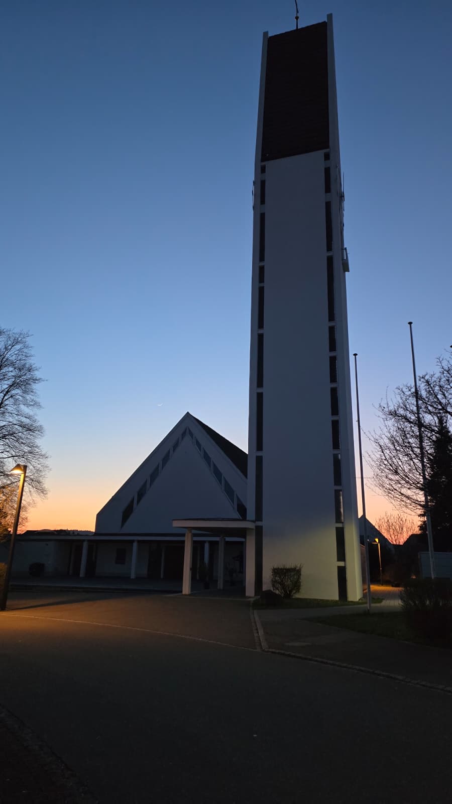 kath. Kirche Wängi - Abenddämmerung