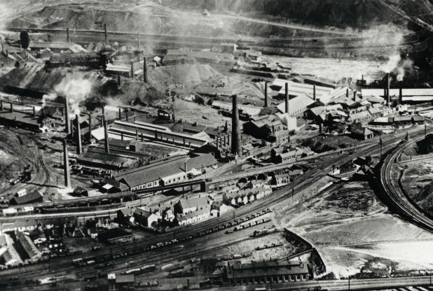 Am Swansea-Tal stand die weltweit größte Kupferhütte, die 1980 schloss und bis dahin immense Umweltschäden verursachte.