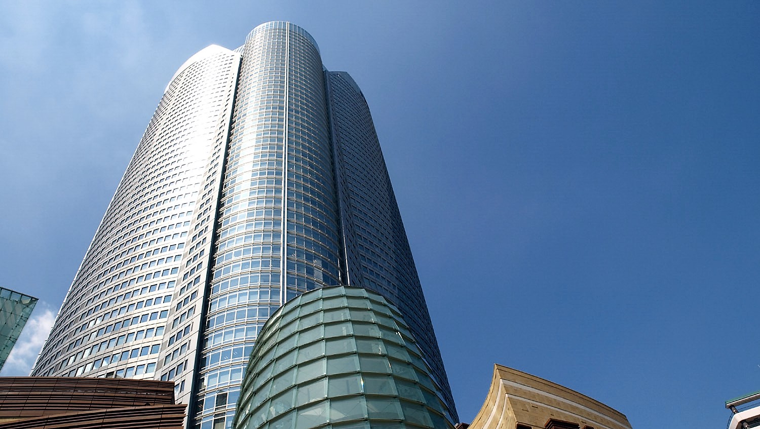 SIX STRATA:ROPPONGI HILLS DEFINED ホンマタカシ Roppongi Hills: Six Strata Book — Barnbrook Barnbrook
