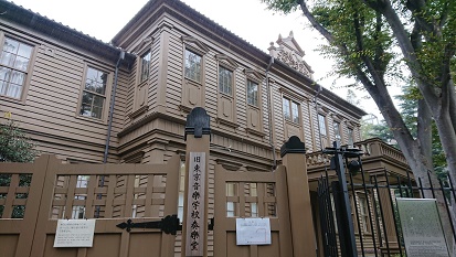 重要文化財の奏楽堂です