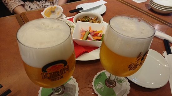 打ち上げでビール！