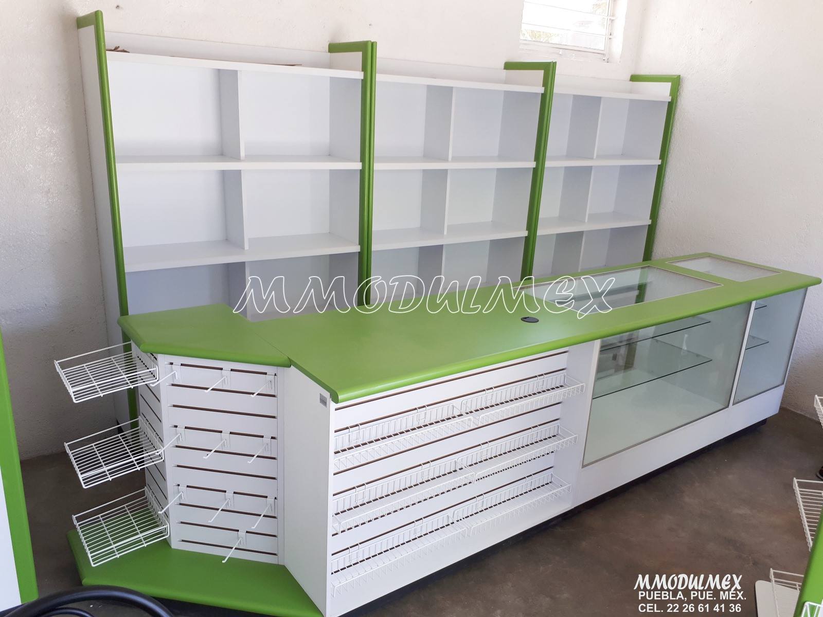 Muebles de tiendas, mostradores, vitrinas, anaqueles y estantes para