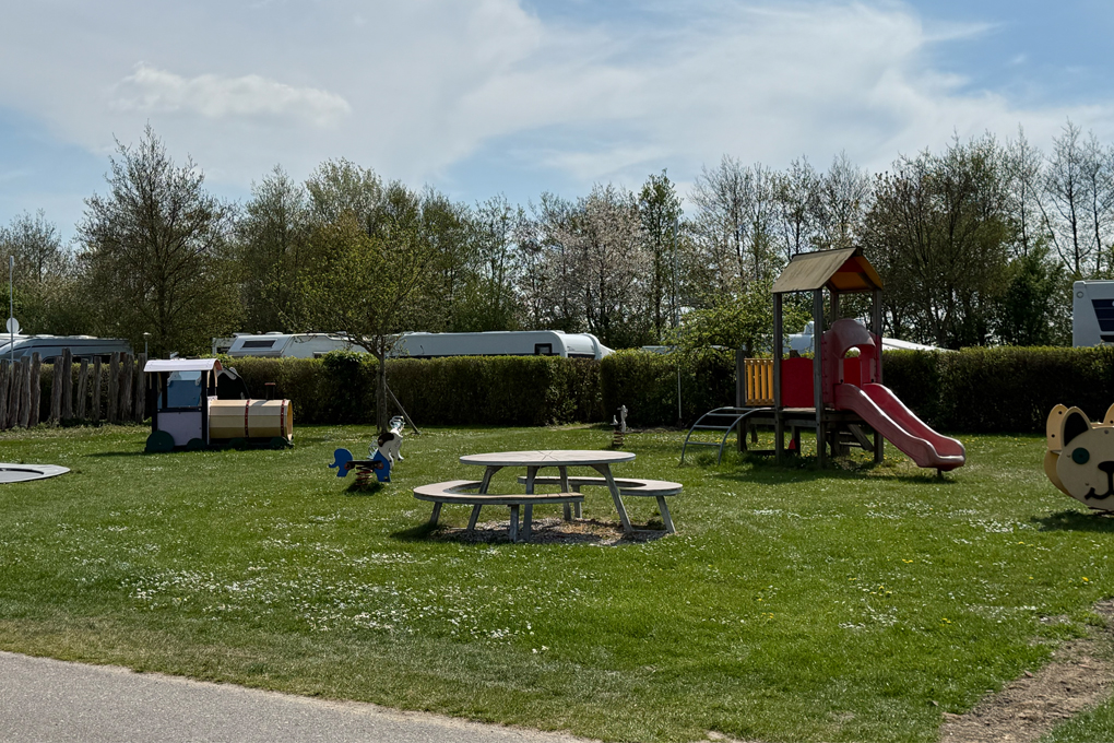 Kleiner Picknicktisch