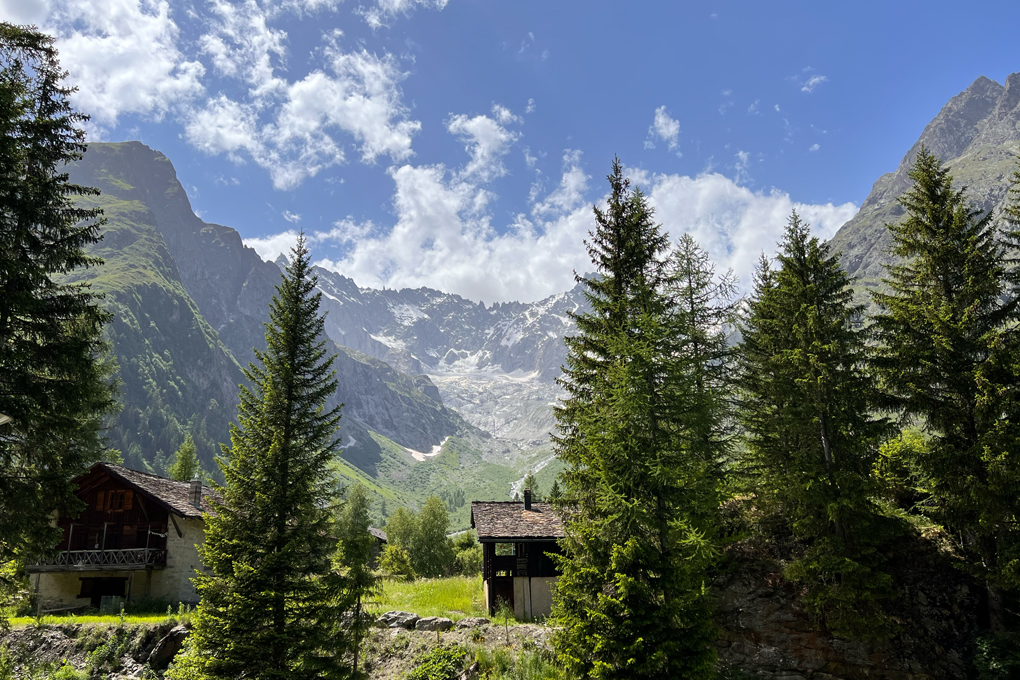 Blick vom Dorf La Fouly