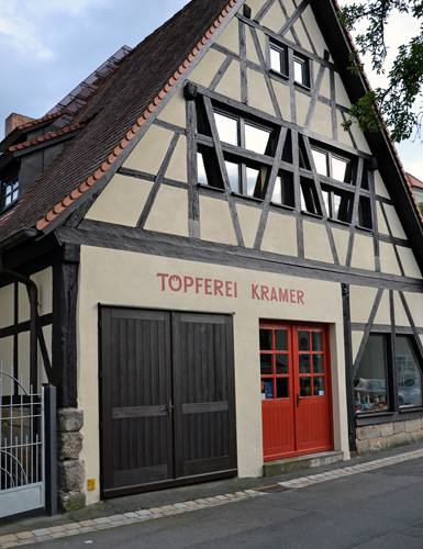 Keramik Geschirr handgemacht aus der Töpferei exclusiv, elegant,  zeitloses klares Design