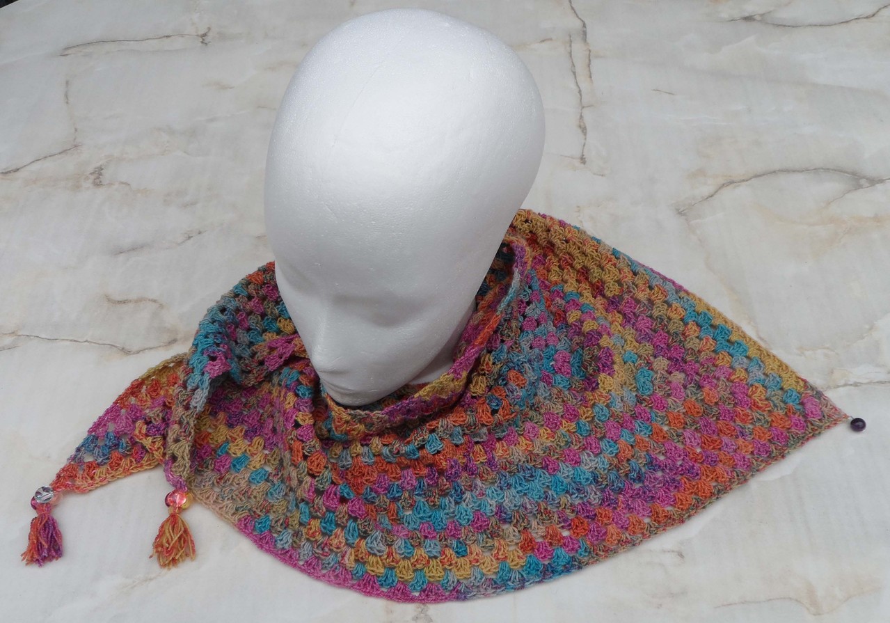 HalfGrannySquarescarf (Schal) christacreativgrafs seite!