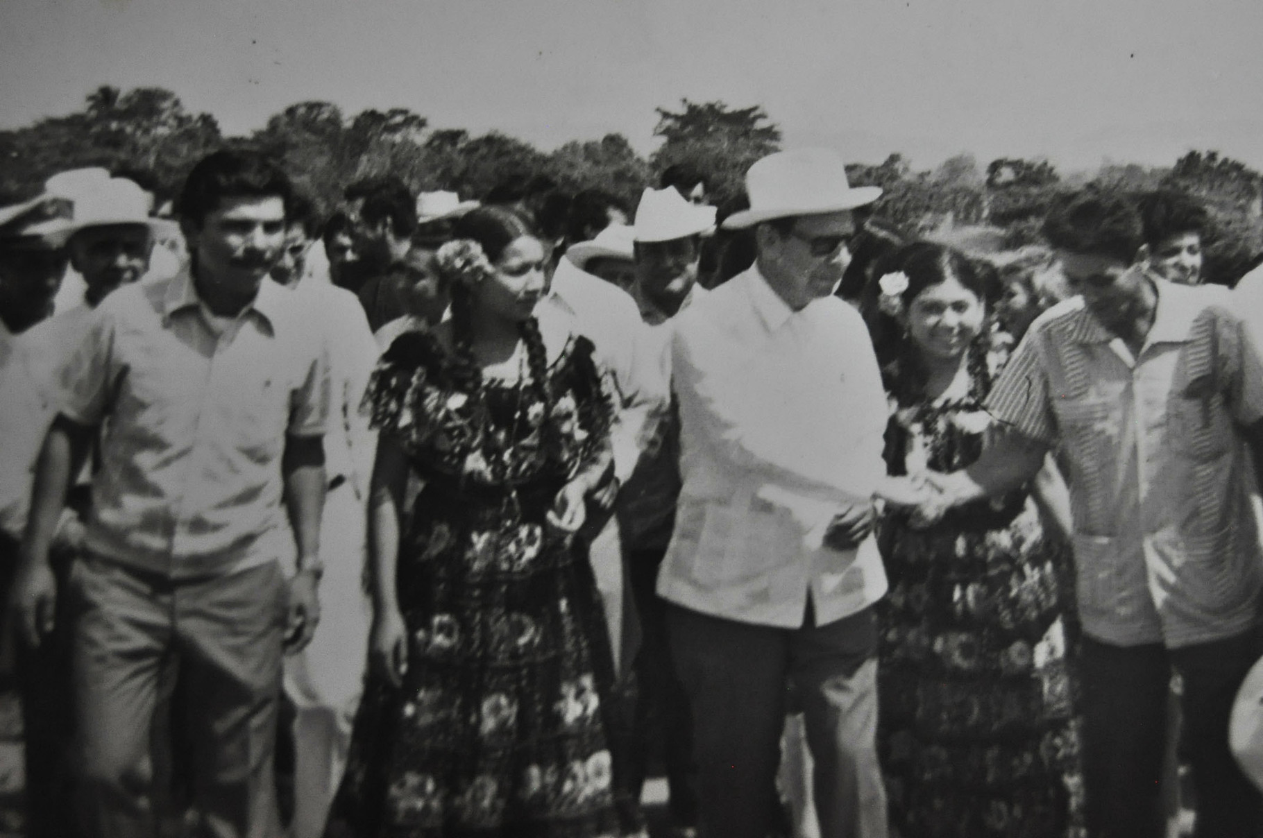 Visita del Gobernador Manuel Velasco Suarez Fotografía compartida por Gustavo Mora