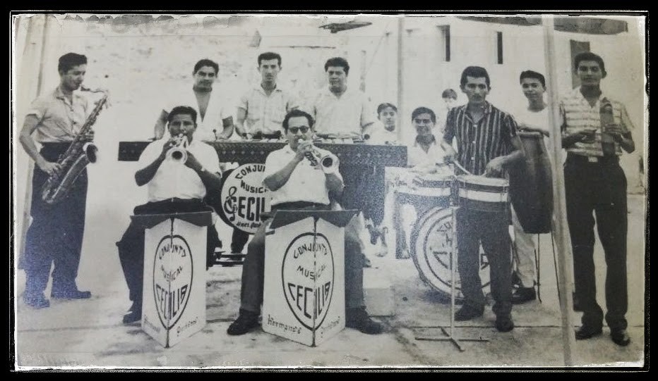 Conjunto musical Cecilia, Hermanos Quiñónes. Fotografía de Jorge O. Huy Gtz. (Kiko Huy)