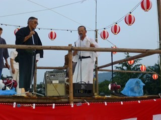 江州音頭 （左）伊関　茂さん 