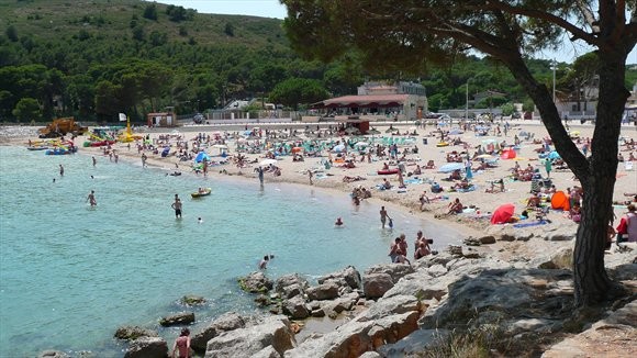 Les Plages De Lescala Port De Rei Location Vacances