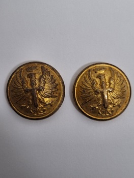 Botones chaqueta ET época de Franco