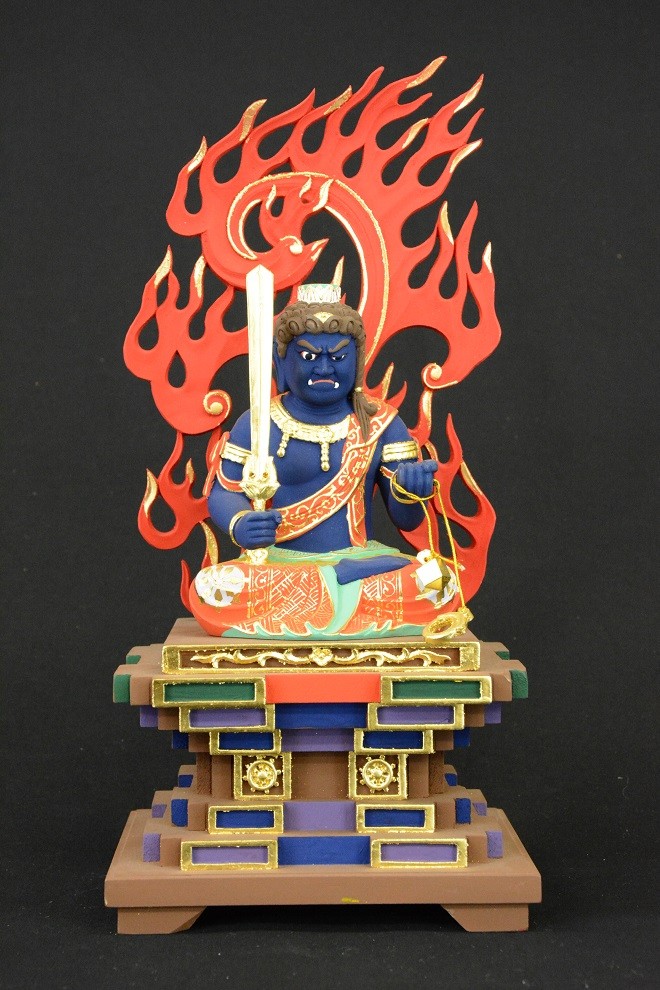 不動明王 極彩色 瑟々座火炎光背 割寸3.5寸 - Web Shop 浄光