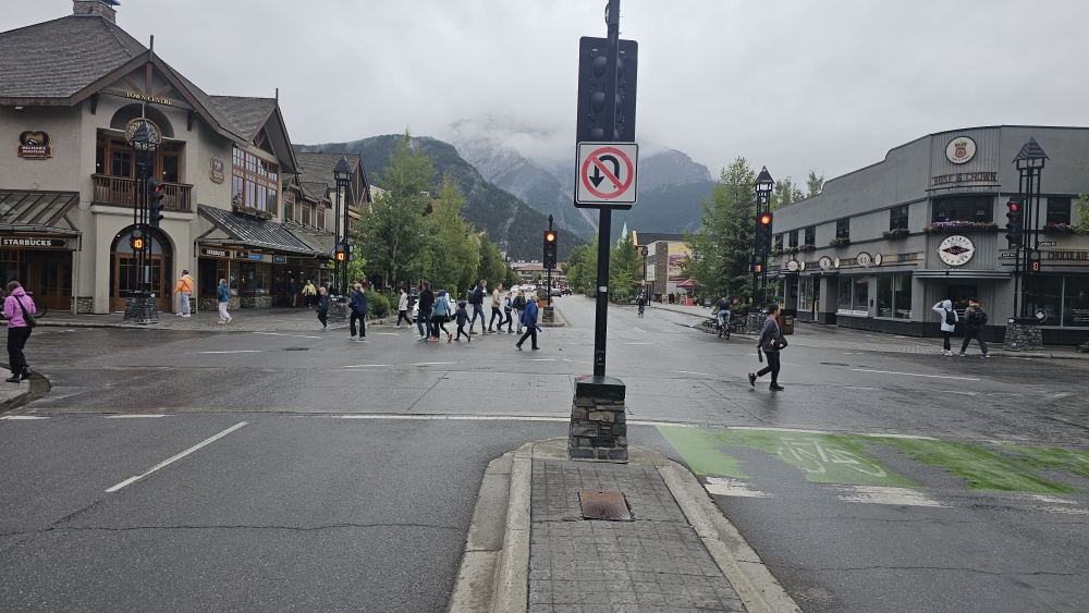 ...die gleiche Strasse nur in entgegengesetzter Richtung!