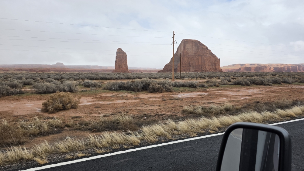 Fahrt durch Navajo-Land...