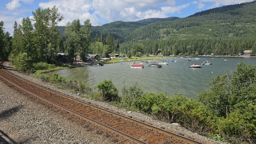 Am Moyie Lake, beliebtes Sommerbadeausflugsziel...