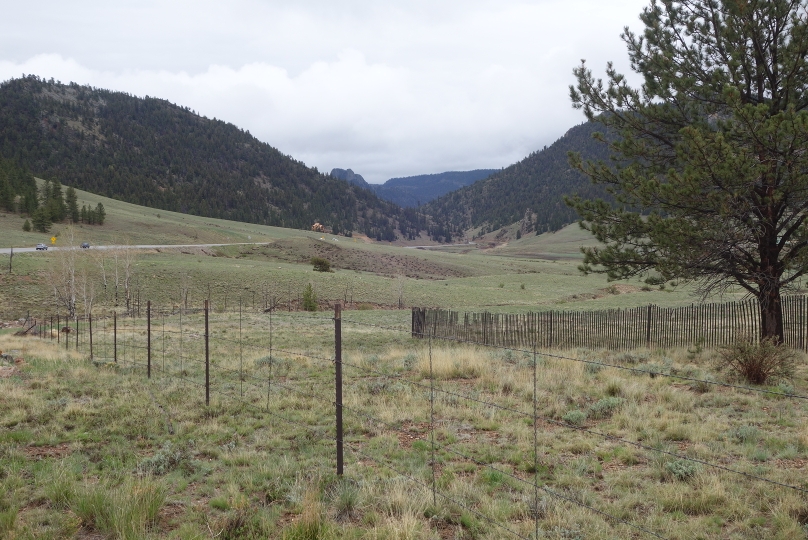 Colorado ist eher trocken und liegt mehrheitlich über 2000m.ü.M. (zumind. im Bereich der Rockies)