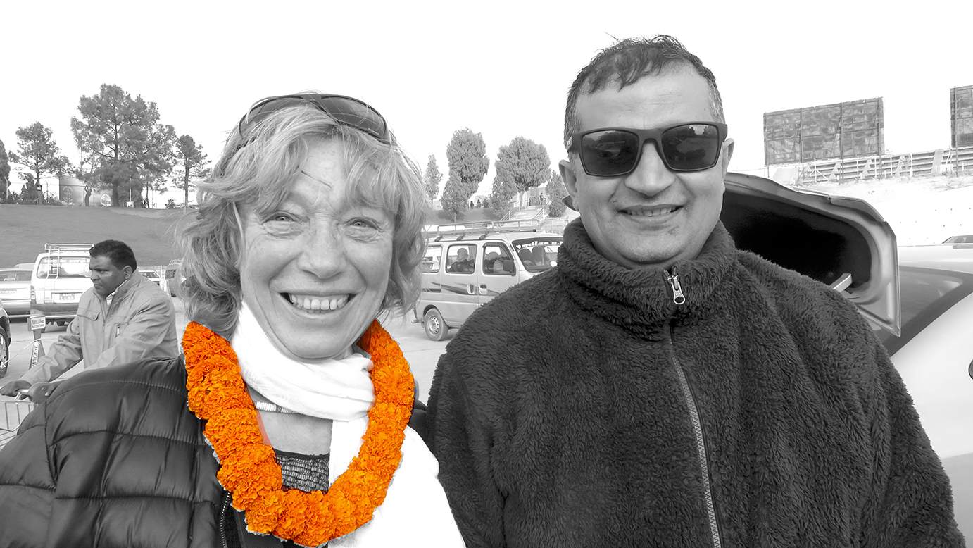 Tula empfängt mich am Flughafen in Kathmandu
