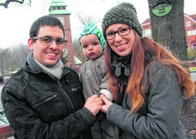Friederike Leuschner und ihr Mann Andreas zieht es mit Sohn Malte in die Südsee. Dort helfen sie, die Bibel zu übersetzen. (Christian Valek)