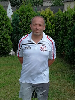 Markus Langwald siegt im Einzel und im Doppel