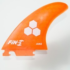  These fins have a large base and a lot of rake which help to produce to good drive in all conditions. The narrow tip allows for quick snaps off the lip and exceptional release.  
