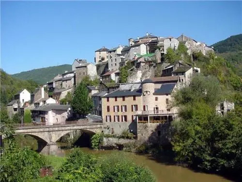 Saint-Cernin-sur-Rance