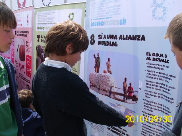 Exposición  Mundial "8 VECES SÍ" Embajada de Francia 