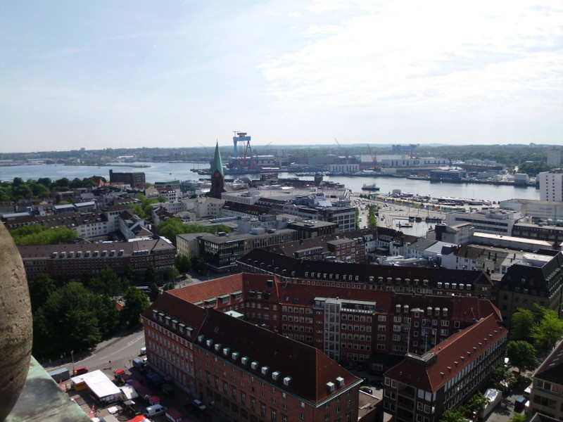 Ausblick vom Kieler Rathausturm.