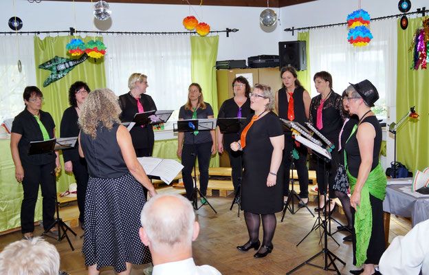 Frauenensemble „TAKTvoll“