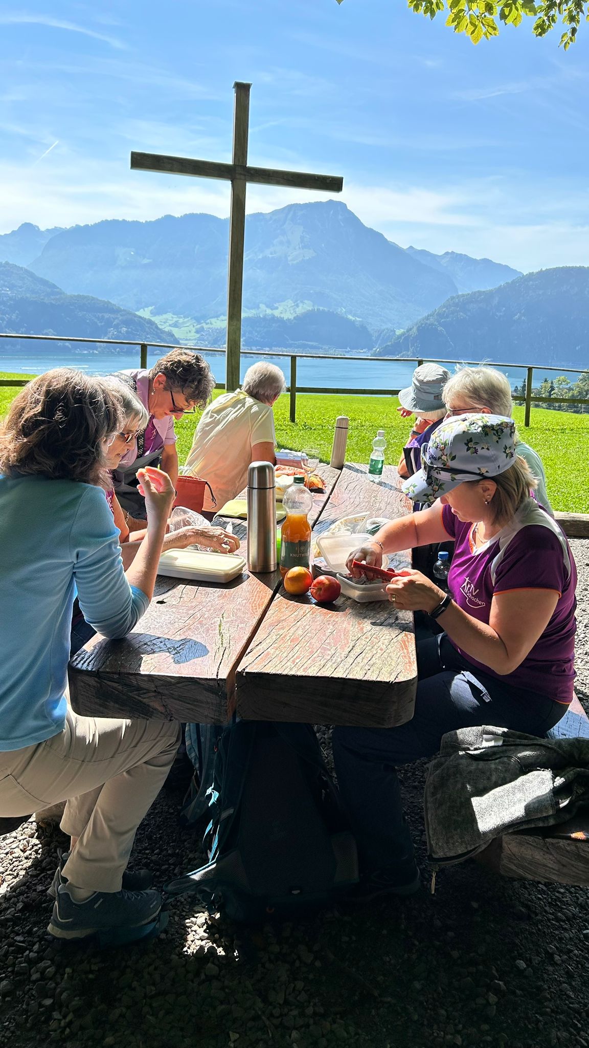 Mittagshalt mit Aussicht