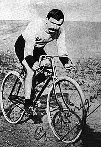 Gustave Garrigou (1884-1963) "ewiger Zweiter", während Paris-Roubaix 1911