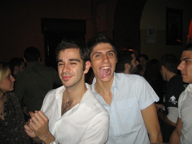 GIOVEDI ERASMUS "NOCHE LATINA" - PUB 4 CANTI - Palermo Erasmus life and