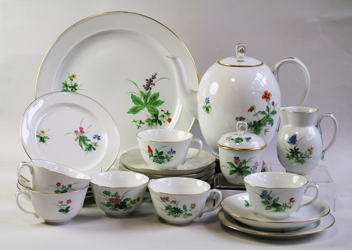 Teeservice Meissen mit Wiesenblumenmalerei nach Börner und Findeisen 