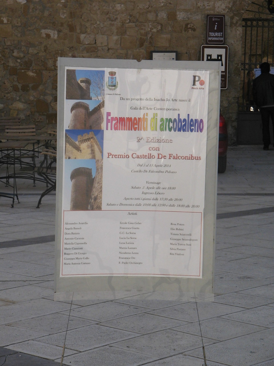 Manifesto in Piazza Castello