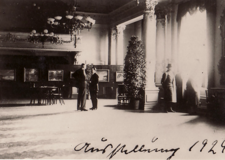 Impressionen der Ausstellung im Casino Saal zu Solingen, 1929