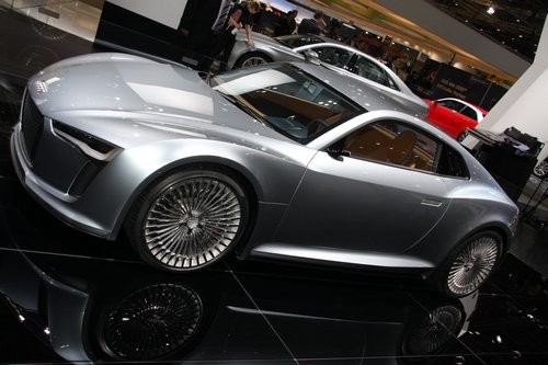 Audi e-tron auf der Automesse AMI Leipzig 2010