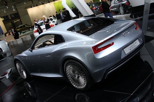 Audi e-tron auf der Automesse AMI Leipzig 2010