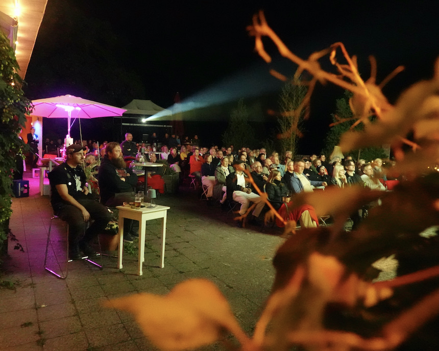 Schönes Kino im Garten